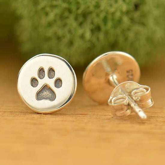 Nina Designs Sterling Silver Stud Earrings - Etched Paw Print 7x7mm