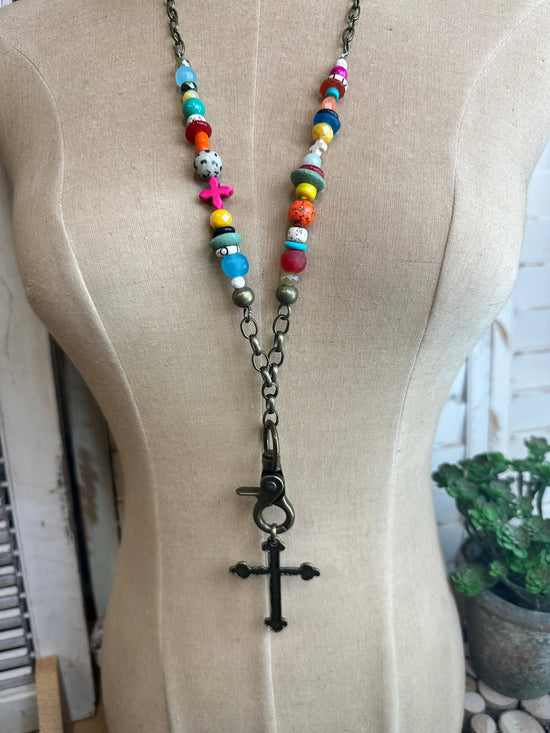 Scooples Jewelry Latched to The Cross Necklace