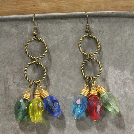 The Primitive Peddler, Inc. Hanging The Lights On The Tree Charm&