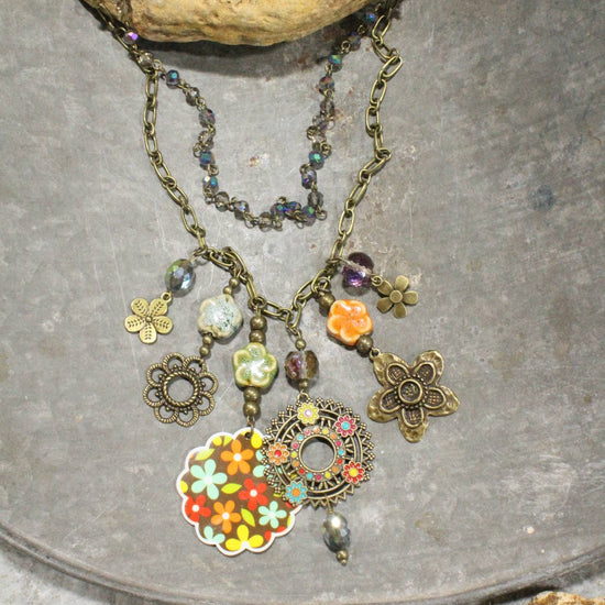 The Primitive Peddler, Inc. RETRO LOVIN&