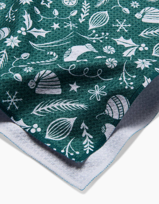 Geometry Classic Christmas Icons Green Tea Towel