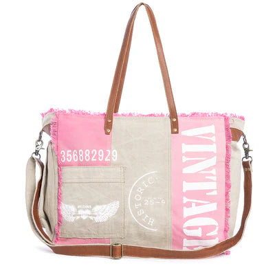 MYRA Queen Creek Weekender Bag in Pink