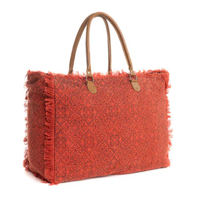 MYRA Triple Fork Ranch Weekender Bag in Scarlet