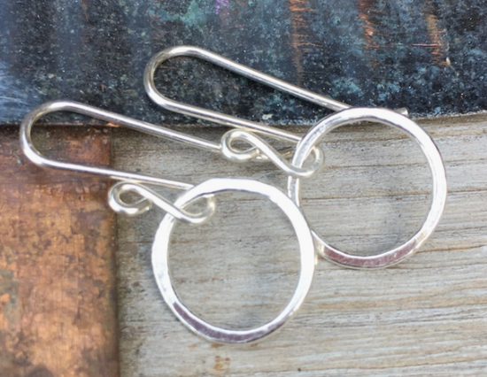 Jules Artwear Tiny Circle Earrings